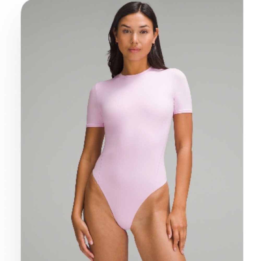 Wundermost Ultra-Soft Nulu
Short-Sleeve Crew Thong Bodysuit